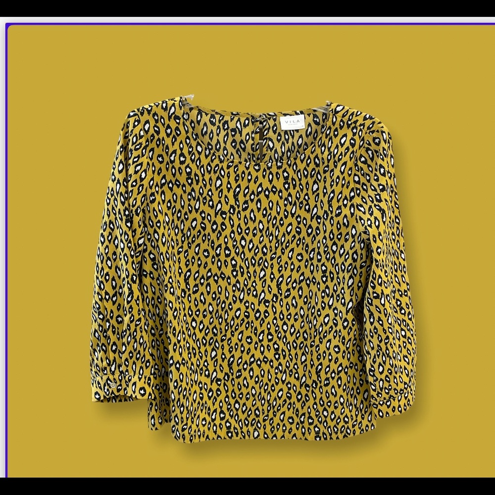 European blouse - Picture 3 of 7